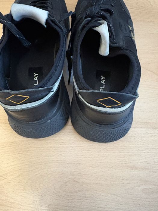Replay adidas de vanzare