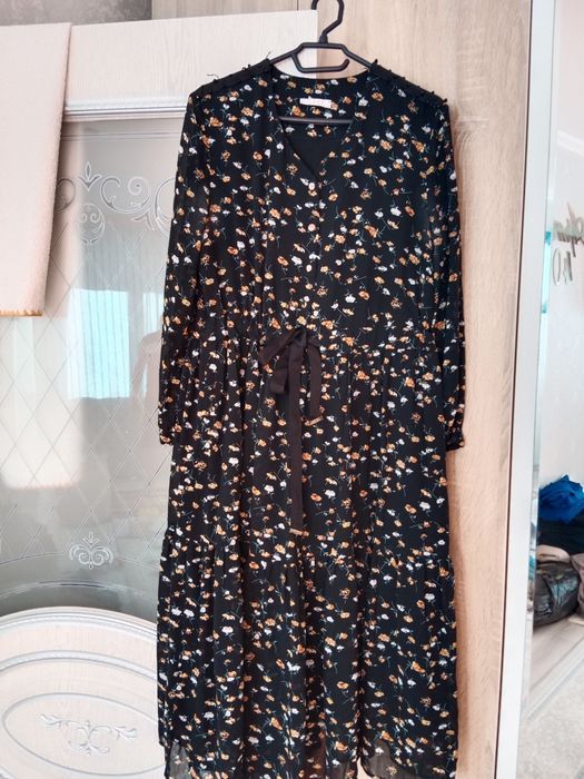 Продам платья для беременных и кормящим