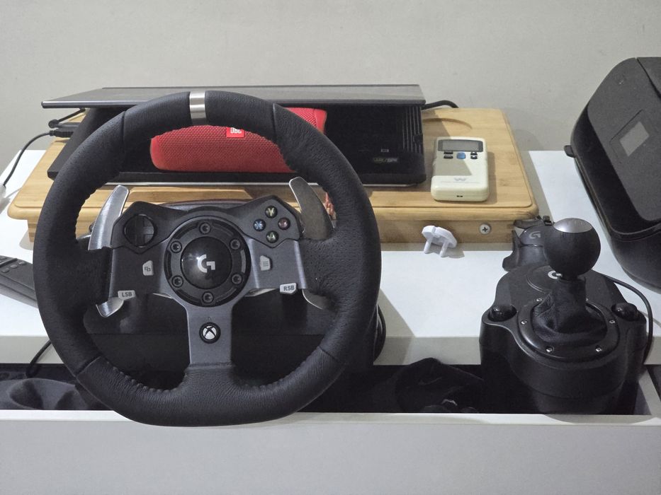 Volan Logitech G920 + Schimbator (XBOX + PC)