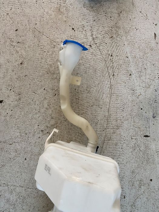 Vas Spalator Faruri + Pompita Volvo XC40 32274693