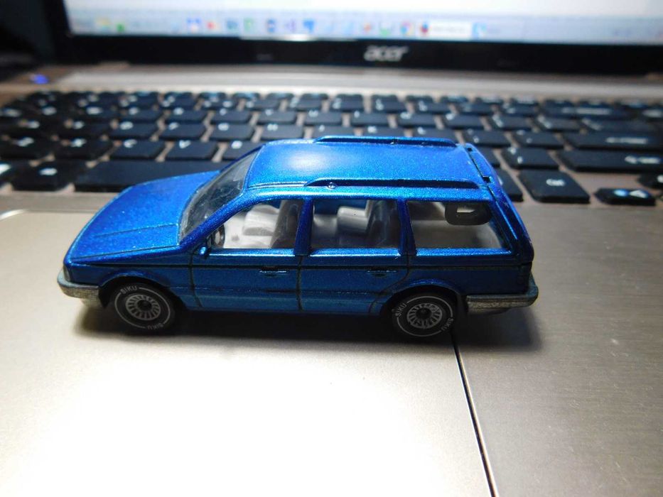 Masinuta metal SIKU VW Passat Variant GT Germania