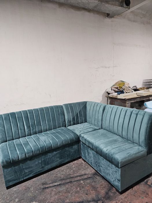 Мягкий уголок для кухни