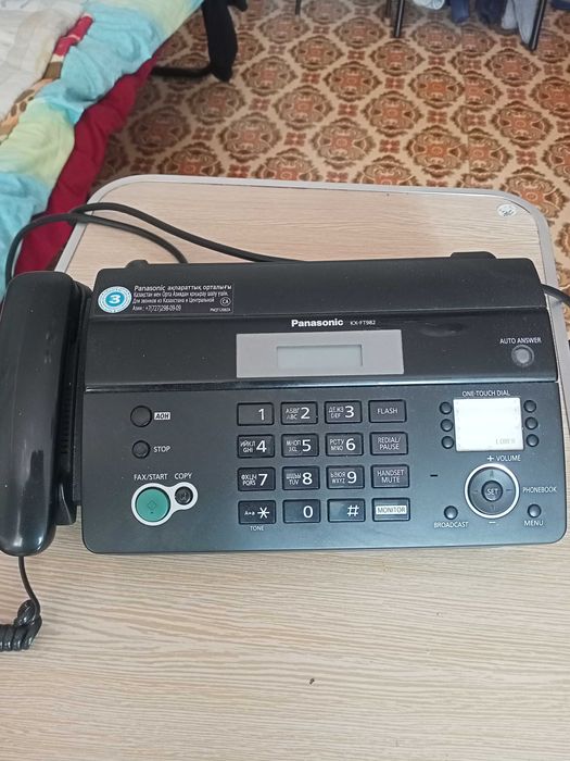 телефон-факс Panasonic