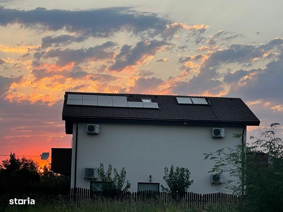 Casa VERDE, singulara, cu 4 camere, 2 bai, teren 600 m2