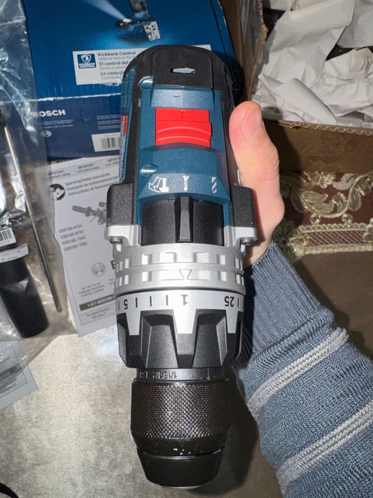 Bosch GSB18v-110C Оригинал ударний дрелл / Шурпаверт