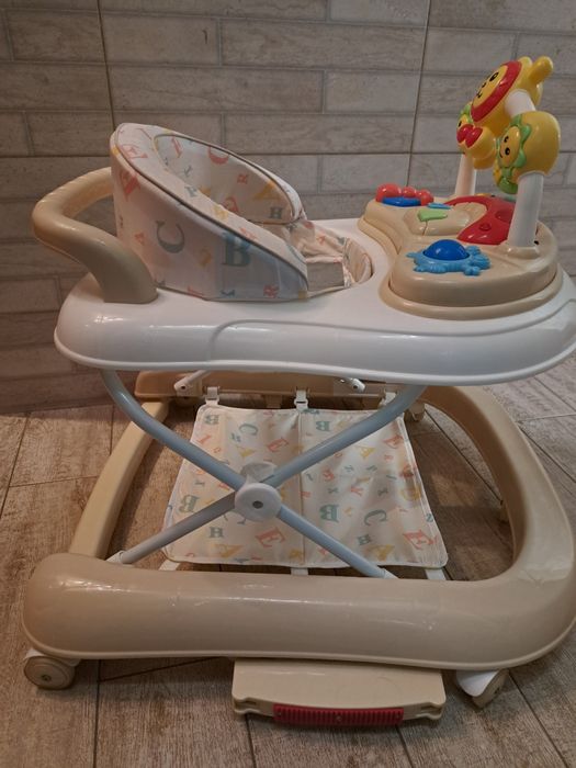 Ходунки музыкальные.