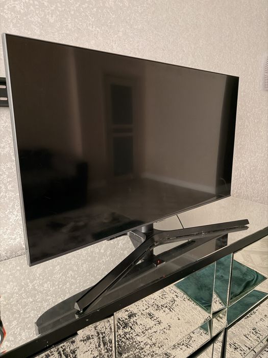 Телевизор samsung AU7500, 43.