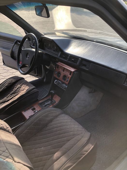 Продается Mercedes Benz E260