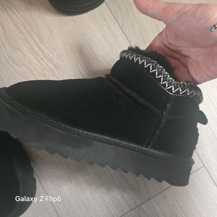 Зимни боти от естествен велур