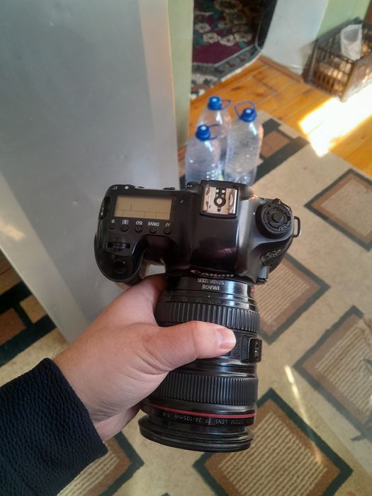 Canon mark 6d srochna sotiladi