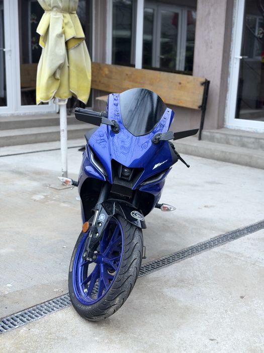 Yamaha yzf r125 (honda cbr suzuki gsxr ktm)