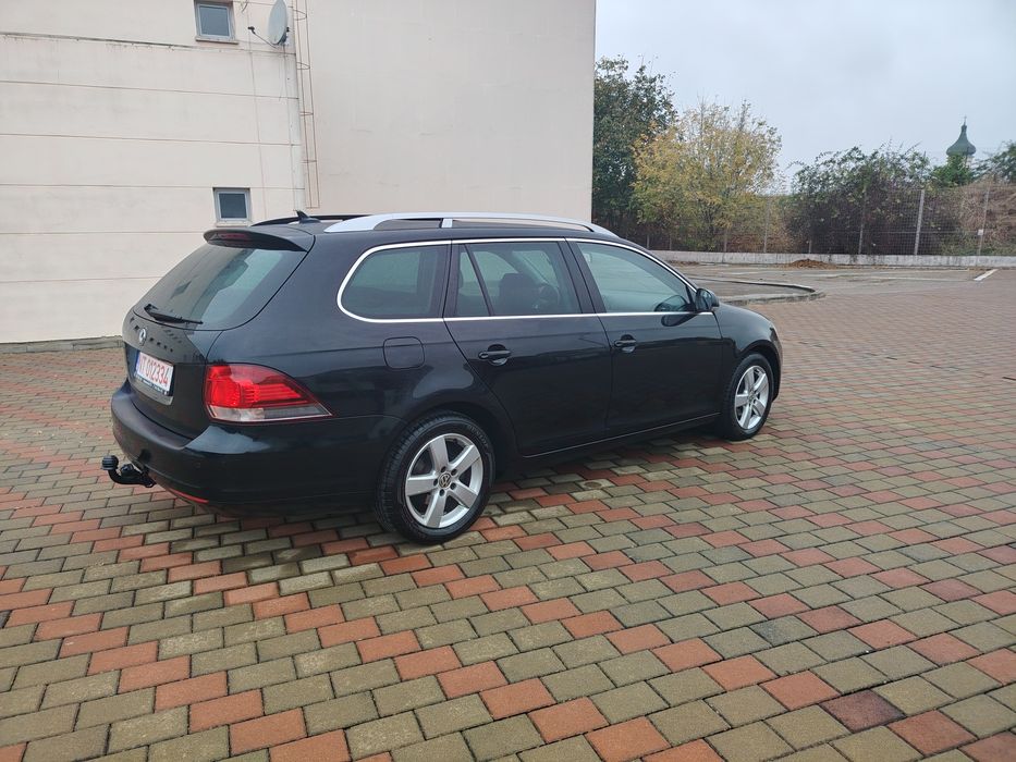 Volkswagen Golf VI