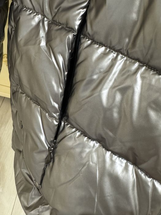 Продам зимнюю куртку