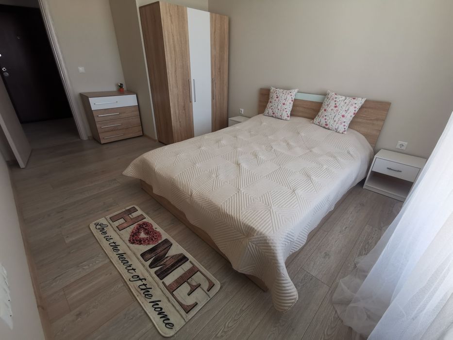 Апартамент за нощувки през лятото