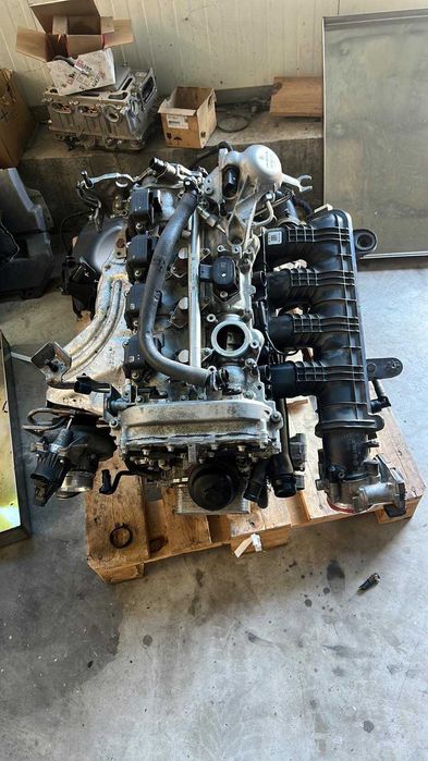 Двигател Mercedes M264.920 2.0 Turbo 255 к.с. W205 – с ремонтирана глава