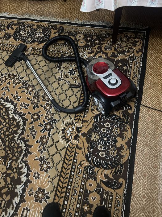 Отдам бесплатно Пылесос рабочий не нужно спрашивать это