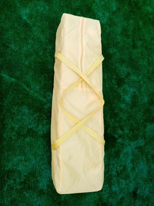 Țarc de joacă cu ușiță