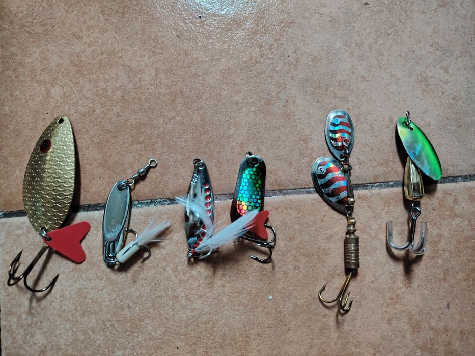 Set naluci pescuit la răpitor