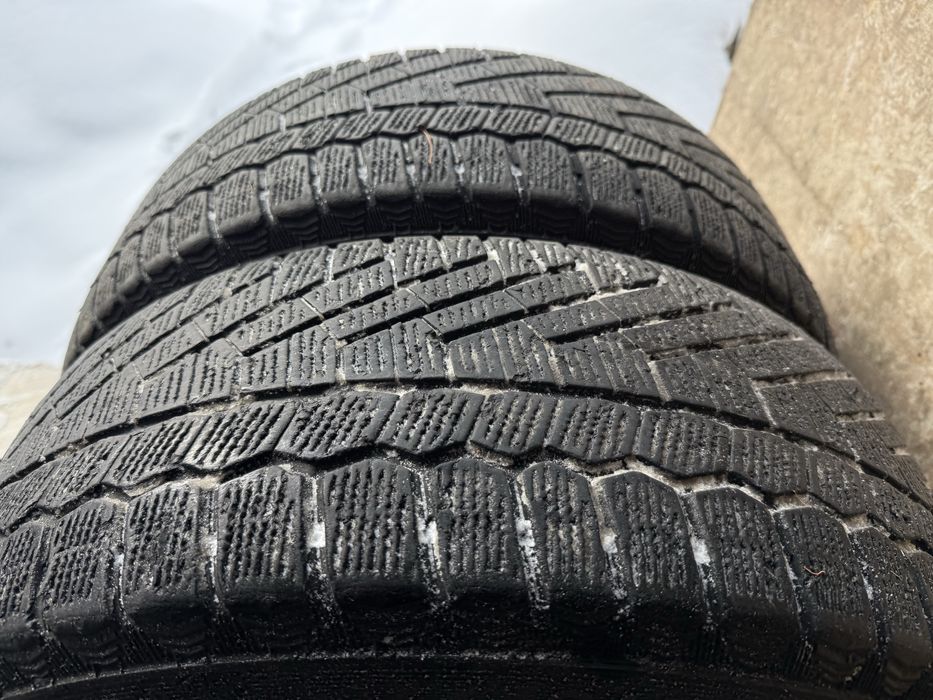 215 60 R16 Пара. Зима