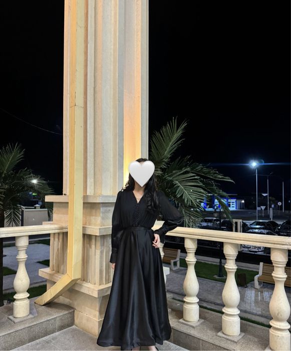 Продам черное платье