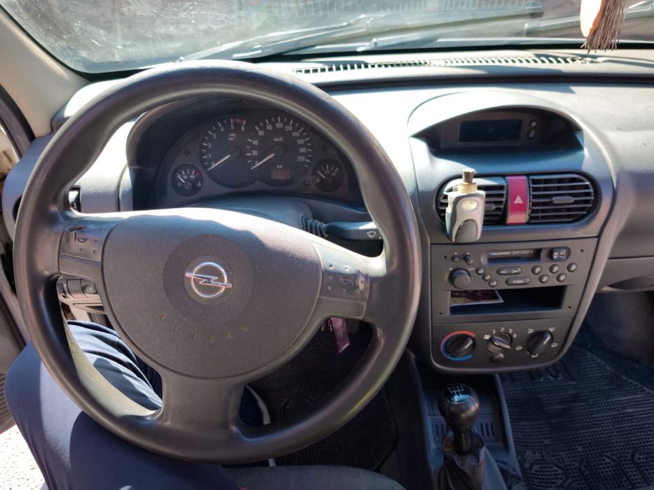 Opel Combo 1.7 Diesel – autoutilitară practică, fiabilă