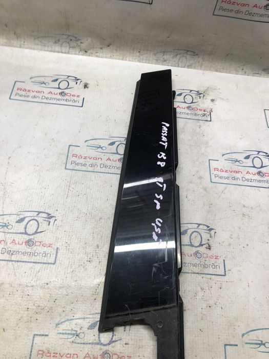 ornament usa stanga spate volkswagen passat b8 2016