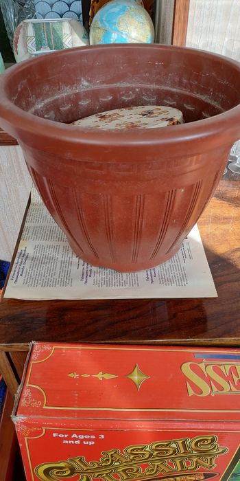 Бак для хозяйственных нужд,новый , цветочный горшок