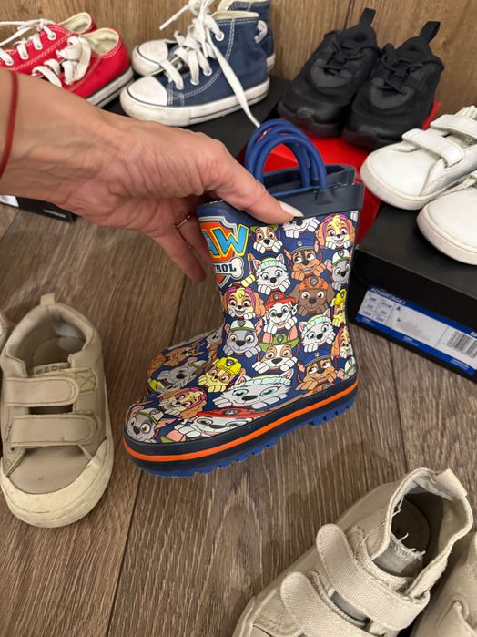 Детски обувки различни размери - Burberry, Adidas, Nike