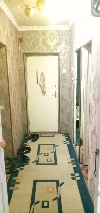 Уй сотилади. Янгийул центрда