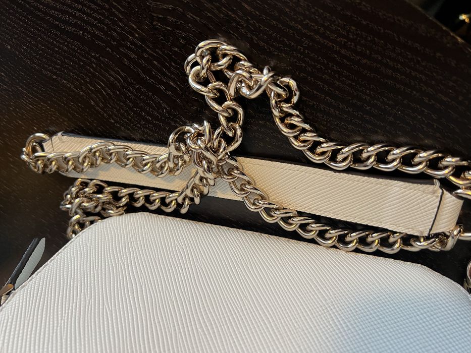 Geantă Guess Noelle Crossbody