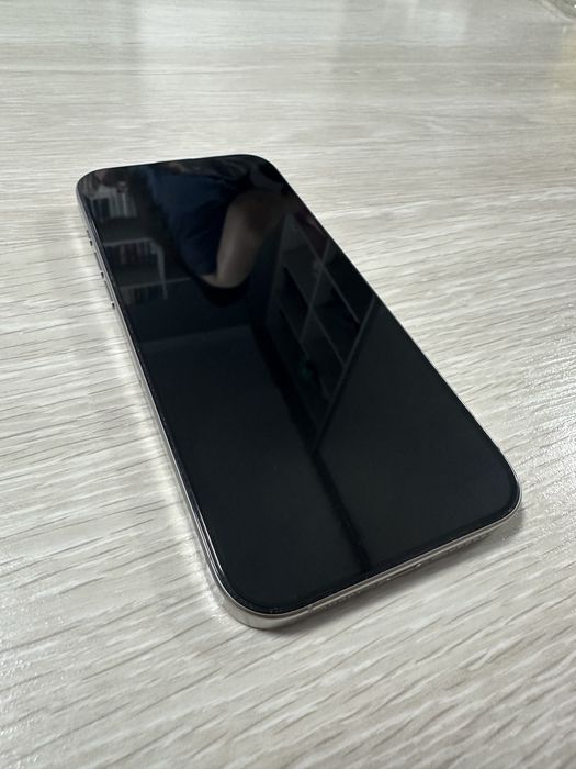 Продам iPhone 16 Pro Max 256 GB