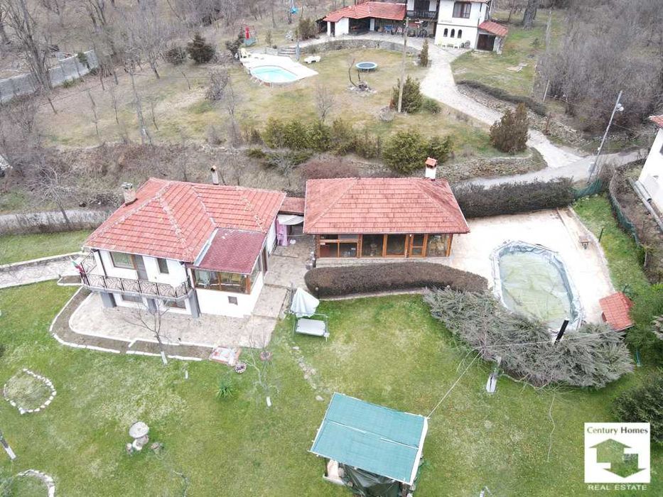 Продава се Къща в с. Кисьовци, Област Велико Търново - 140 кв.м за 1143 €/кв.м - Снимка #1