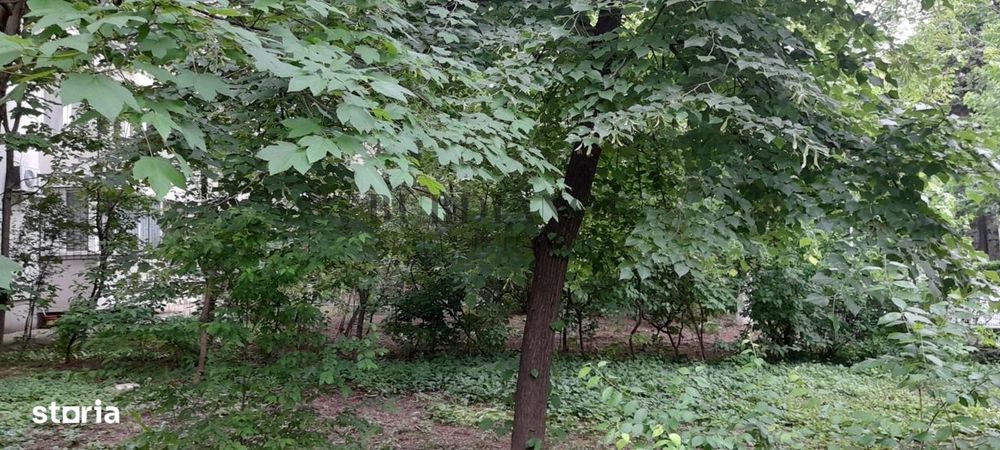 Apartament cu 3 camere de închiriat pentru 2 persoane - Metrou Titan