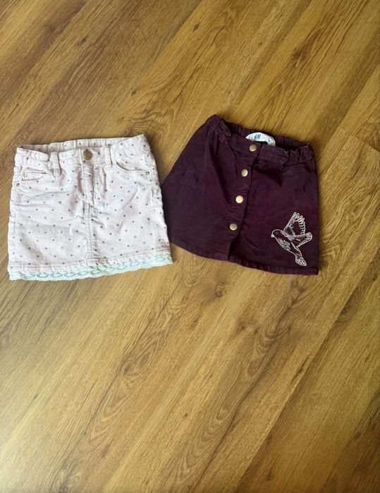 Лот от 2 сладки рипсени полички за момиче (H&M ) – Размер 3-4 Цена :8€