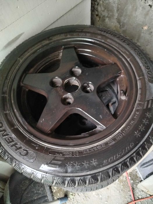 Зимни гуми 14" с джанти