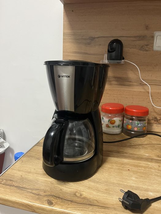 Продам кофеварку