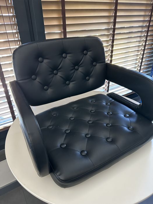 Седалка за бар стол Версай + болтове и ключ