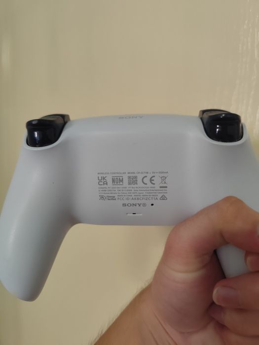Ps5 джойстик - бял