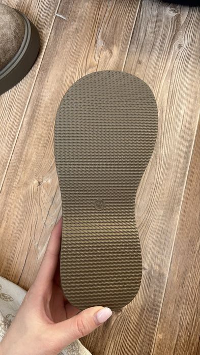 Женская обувь…..