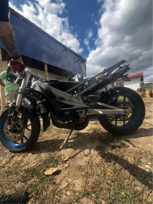 Aprilia RS50 цял или на части