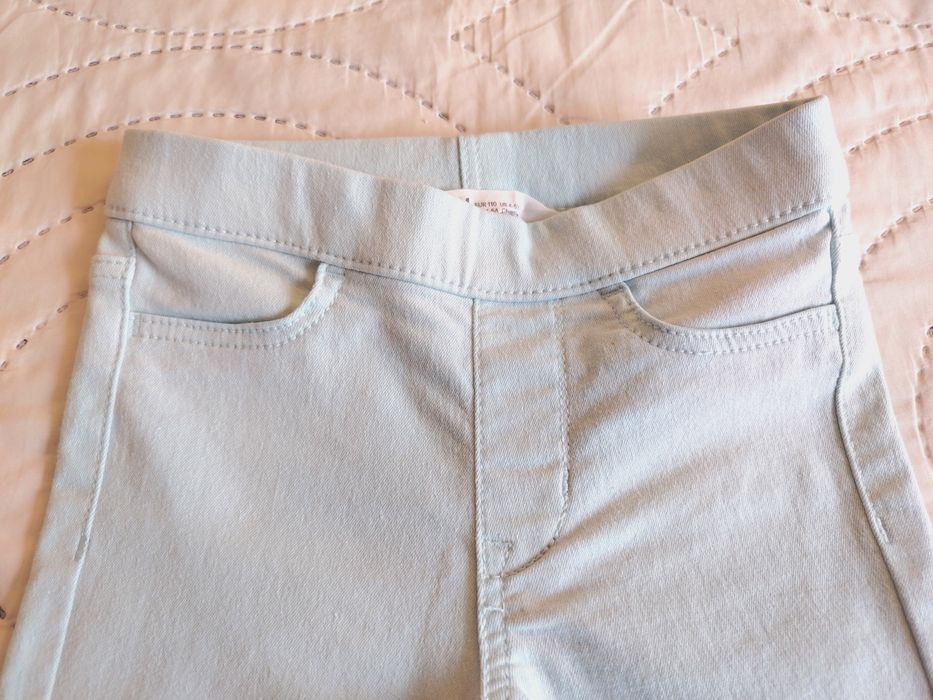 Pantaloni pentru fete H&M si C&A mărimea 110