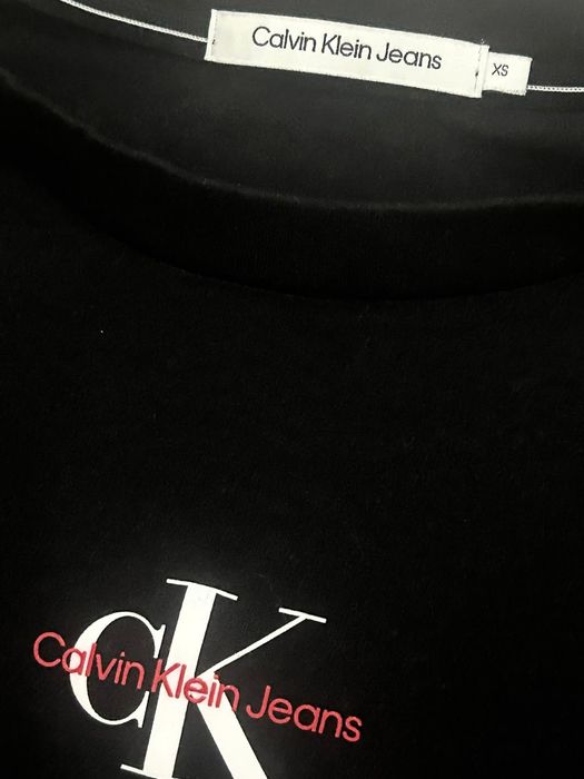 Calvin Klein, tricou.
