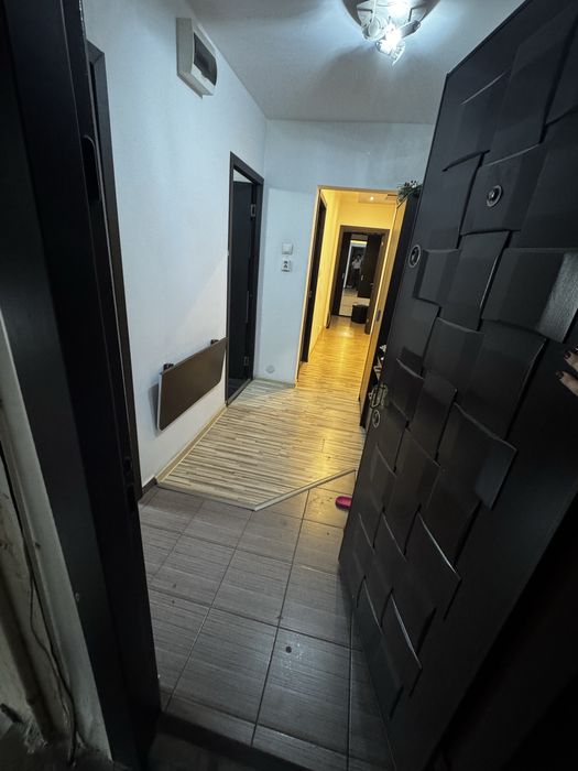 Apartament cu 2 camere decomandat