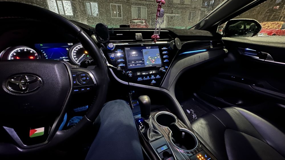 продам Камри 70 япошка 2019г