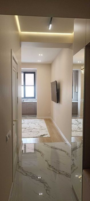 Кватира сотилади. 2хона, 44кв, Шу́та Руставели. Продается квартира