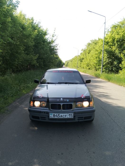 Продам БМВ е 36.