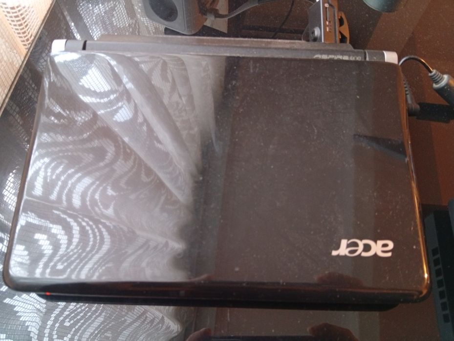 Лаптоп Ace aspire one с качена програма за диагностика Delphi 150e