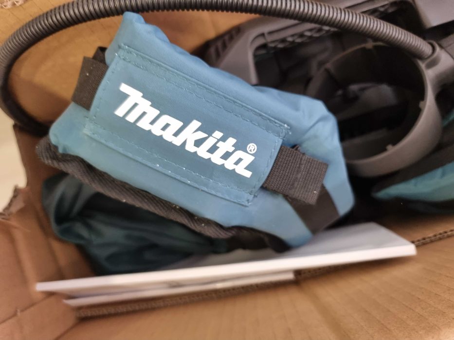 Бензинова въздуходувка Makita Листосъбирач