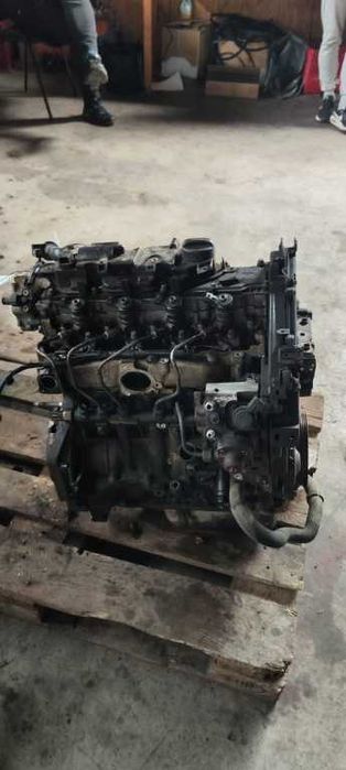 motor complet fara anexe Peugeot 208 1.4 HDI 8HR an 2013