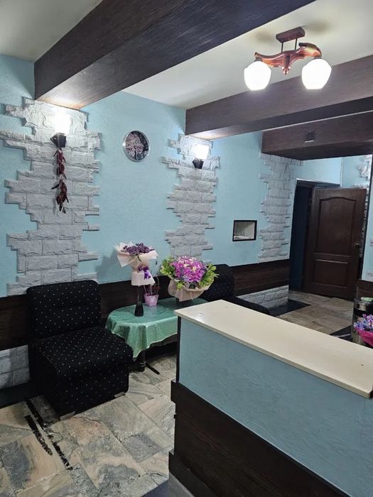 Продается 210м2 КОММЕРЧЕСКОЕ ПОМЕЩЕНИЕ первая линия Шота Руставелли